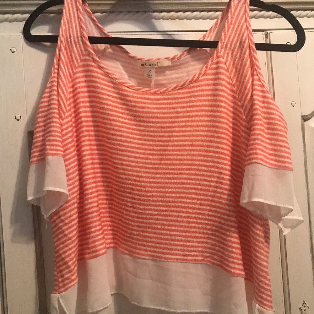 Striped crop top with shoulder cutout